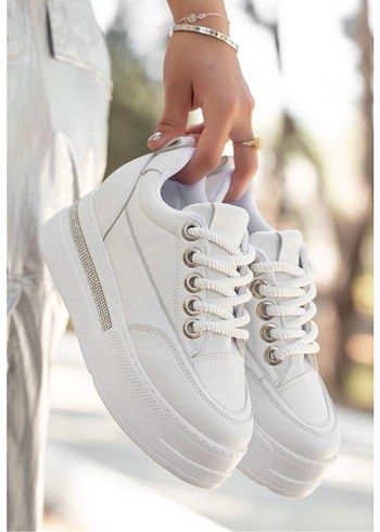 Lulu Siyah Cilt  Bağcıklı Spor Ayakkabı - Görsel 3