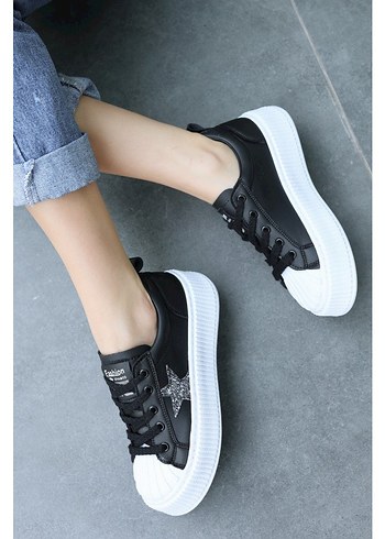 Piata Siyah Cilt Beyaz Tabanlı Bağcıklı Spor Ayakkabı - Görsel 3