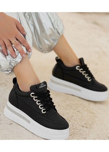 Lulu Siyah Cilt Beyaz Tabanlı Bağcıklı Spor Ayakkabı - Görsel 2