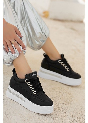 Lulu Siyah Cilt Beyaz Tabanlı Bağcıklı Spor Ayakkabı - Görsel 4