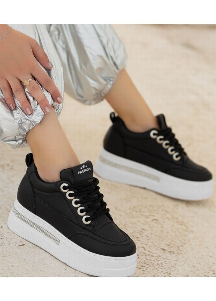 Lulu Siyah Cilt Beyaz Tabanlı Bağcıklı Spor Ayakkabı - Görsel 2