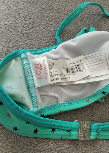 Turkuaz Renkli Fırfırlı Bikini Üstü - Görsel 2