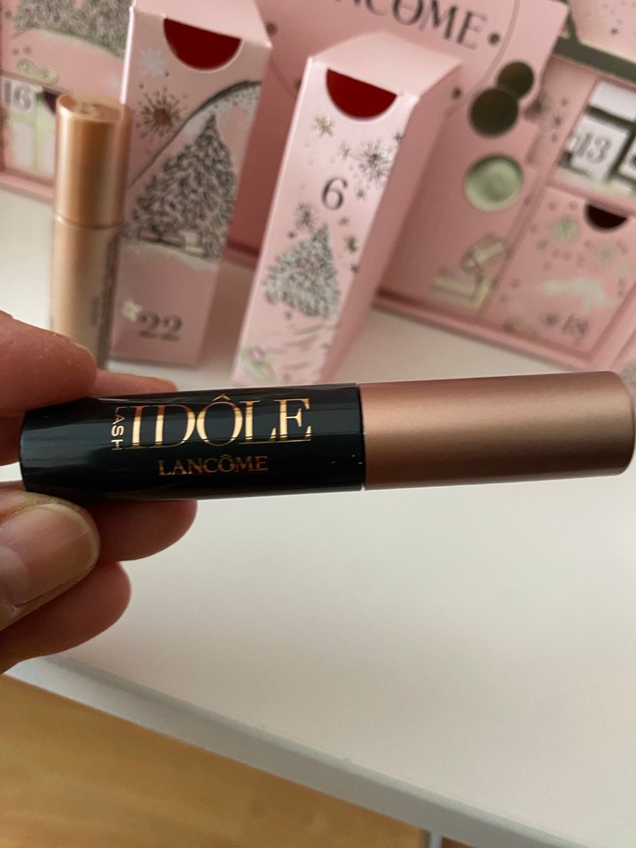 Lancôme İdôle Siyah Maskara iki farklı çeşit - Görsel 3