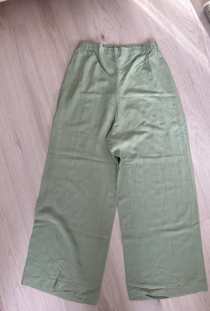 Kadın Yeşil Kumaş Pantolon - Görsel 2