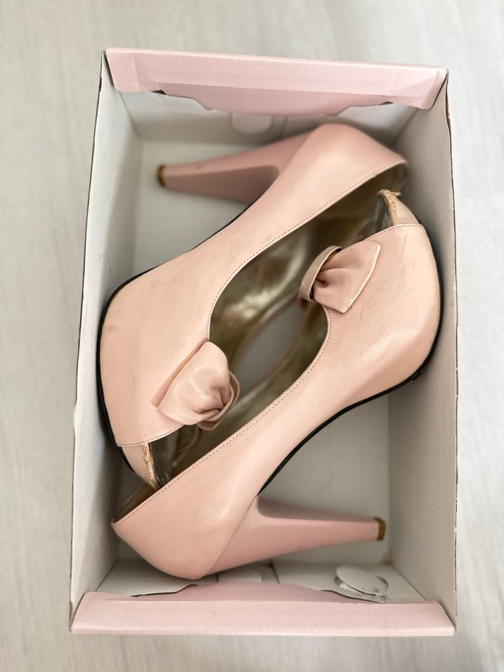 Pembe Fiyonklu Topuklu Ayakkabı - Görsel 2