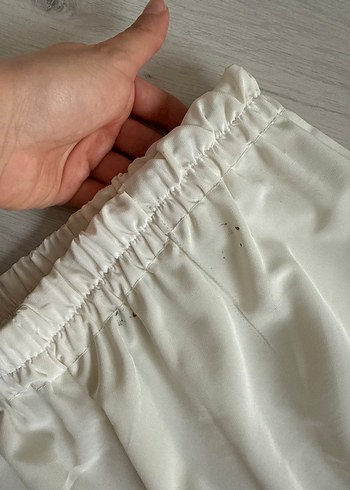 Beyaz Geniş Kesim Kadın Kumaş Pantolon - Görsel 3