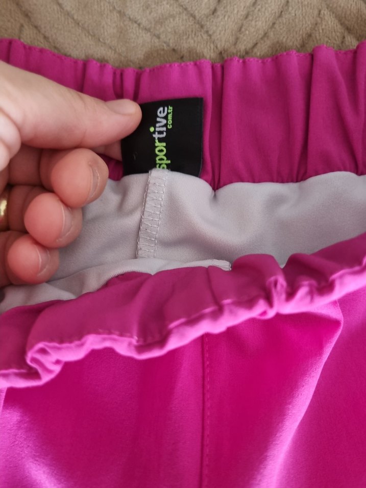 Pembe Drapeli Rahat Kadın Deniz Şortu - Görsel 3