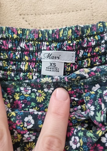 Çiçek Desenli Askılı bluz - Görsel 2