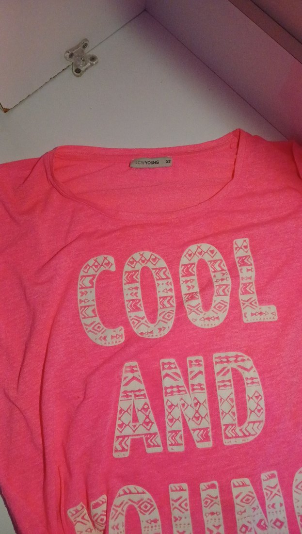 Pembe Baskılı Genç Kız Tişörtü - Görsel 2