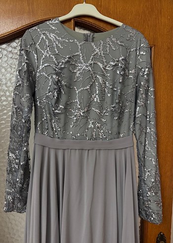 Nakış Detaylı Uzun Kollu Gri Abiye Elbise - Görsel 2