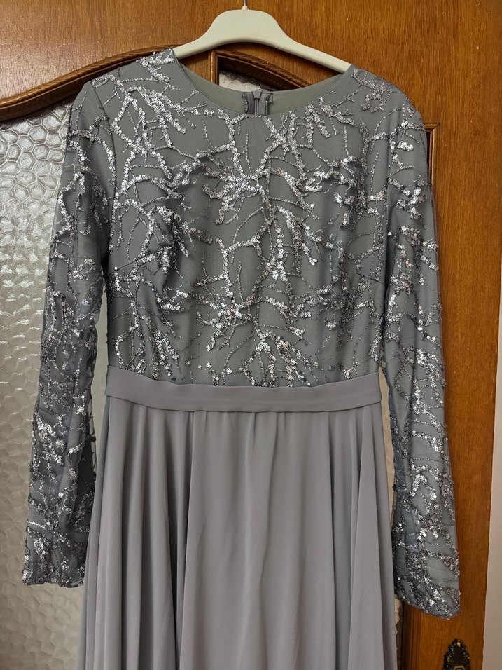 Nakış Detaylı Uzun Kollu Gri Abiye Elbise - Görsel 2