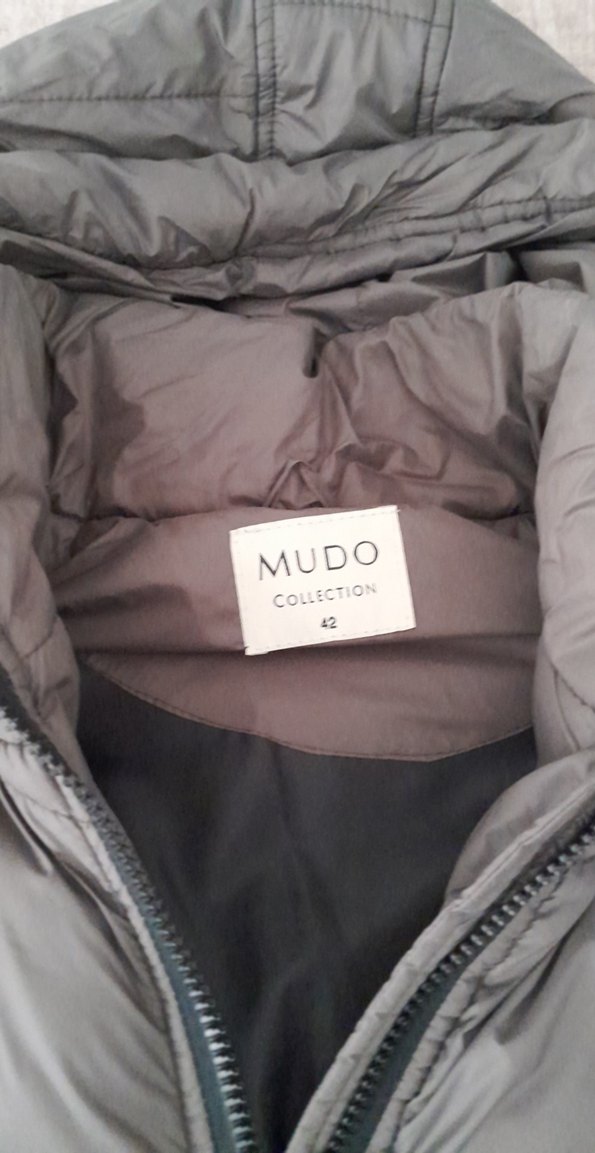 Gri Kapüşonlu Fermuarlı Kadın Yelek - Görsel 2