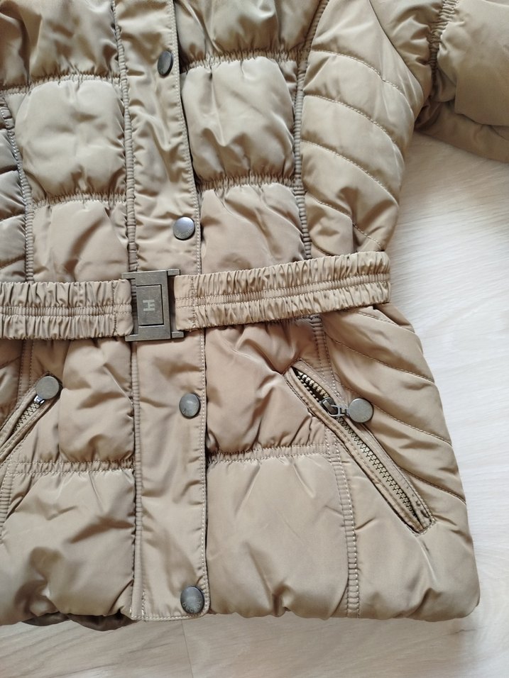 Kürklü Kapüşonlu Bej Kadın Kışlık Mont - Görsel 2