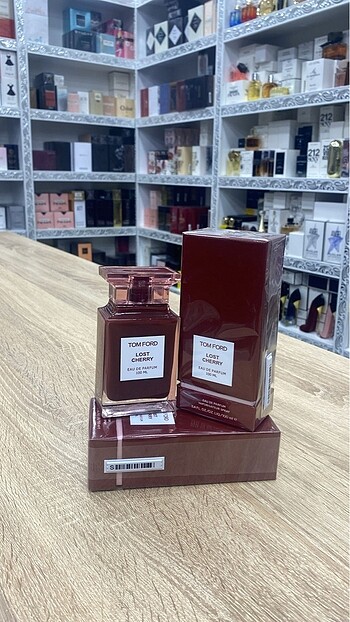Tom Ford Lost cherry