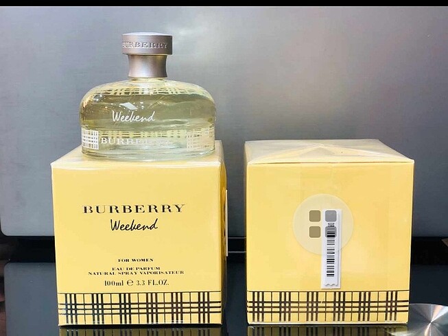 Burberry Weekend