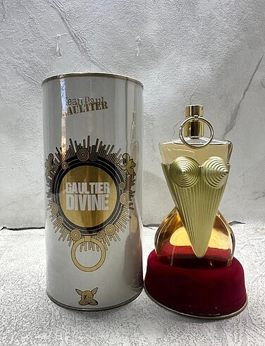 Gaultier Divine