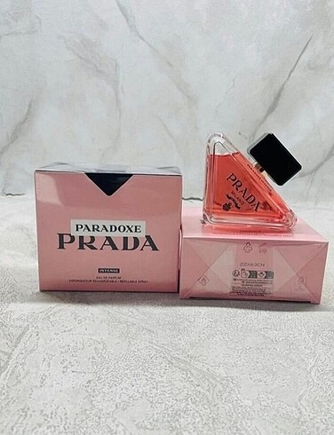 Prada paradoxe intense