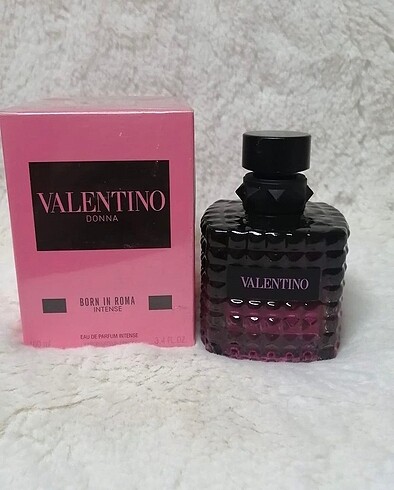 Valentino Born In Roma Intense