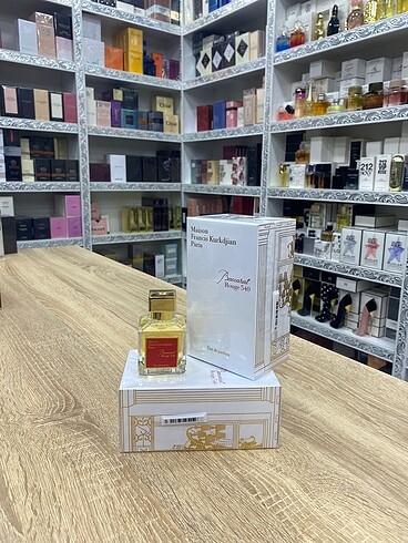 Baccarat rouge 540