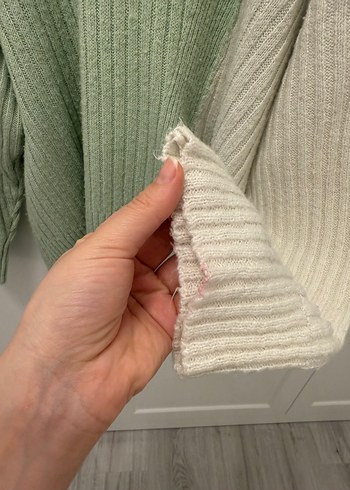 Yeşil-Beyaz Boğazlı Örgü Kadın Kazak - Görsel 3