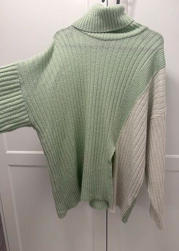 Yeşil-Beyaz Boğazlı Örgü Kadın Kazak - Görsel 2