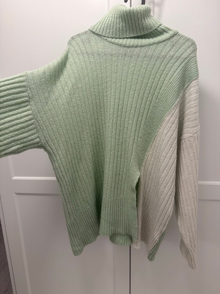 Yeşil-Beyaz Boğazlı Örgü Kadın Kazak - Görsel 2