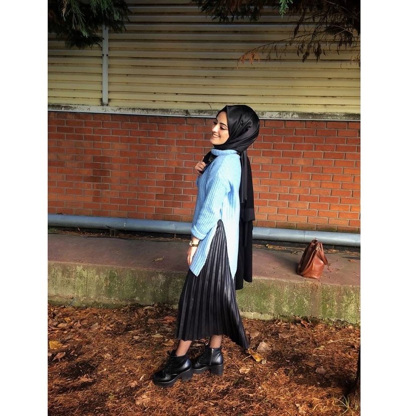 Mavi Örgü Boğazlı Kadın Kazak - Görsel 2