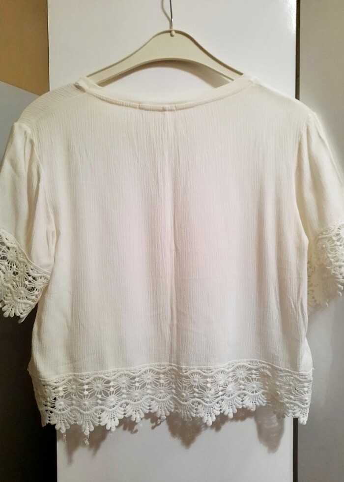 dantelli ekru bluz - Görsel 2