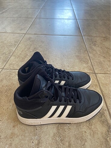 Adidas Adidas Hoops 3.0 Mid Siyah-Beyaz Spor Ayakkabı