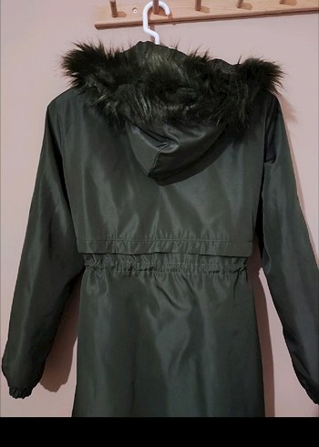 haki  yeşili Kadın Kaban 40 bedenden 46 ya kadar bedene olur - Görsel 2