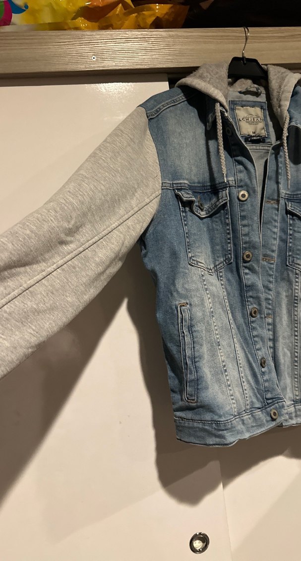 Gri Kapüşonlu Denim Ceket - Görsel 3