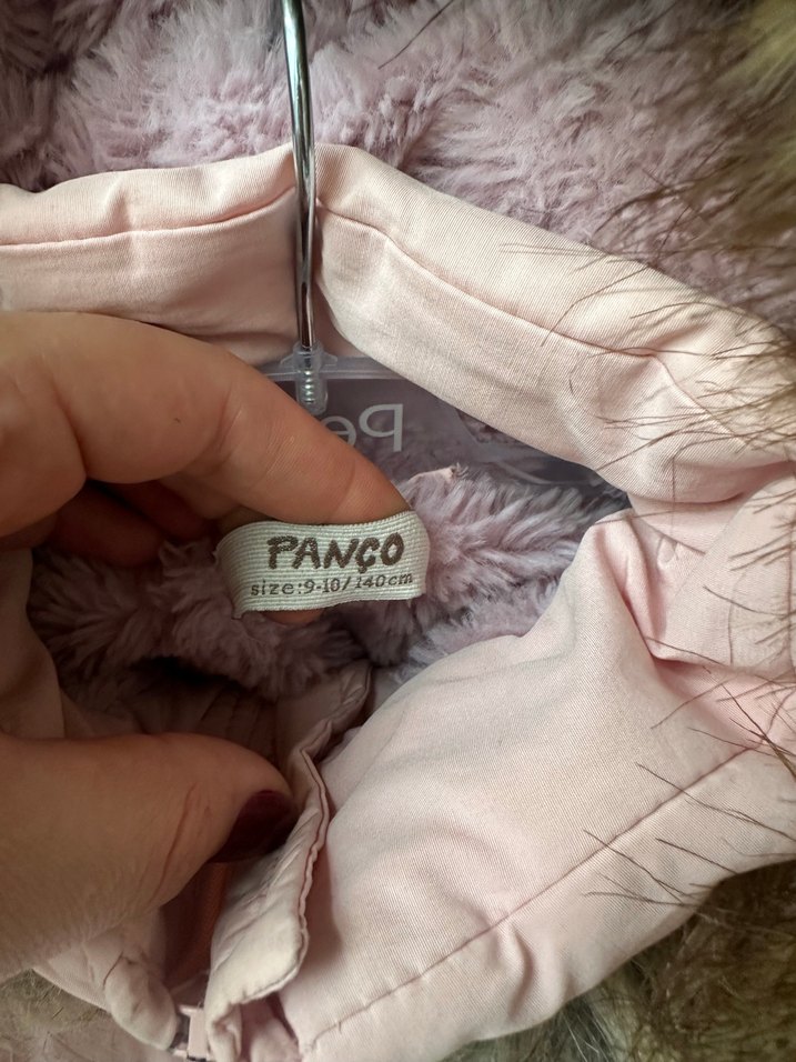 Kız Çocuk Pembe Kapüşonlu Kürklü Kaban - Görsel 3