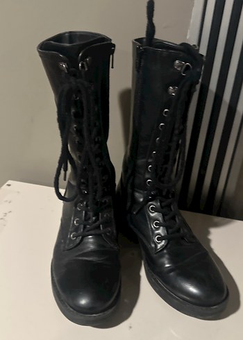 Siyah Deri Gotik Stiletto Topuklu Botlar - Görsel 3