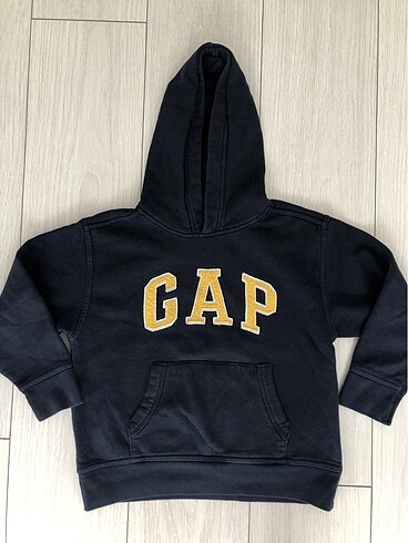 Gap sweatshirt