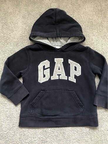 Gap sweatshirt