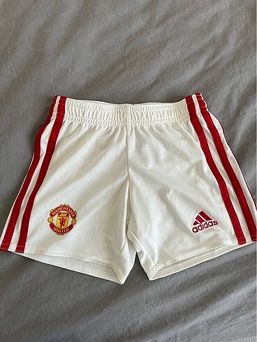 Adidas Manchester united şort