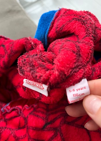 Primark Örümcek Adam Desenli Erkek Çocuk Bornoz - Görsel 6