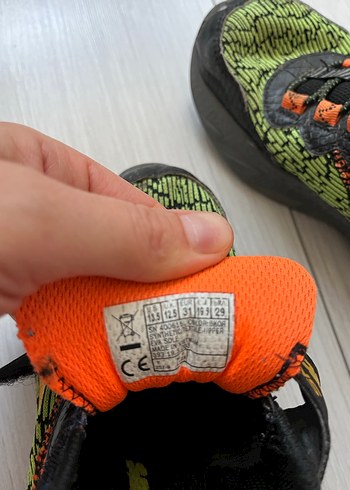 31 Beden çeşitli Renk Skechers dino Spor Ayakkabı