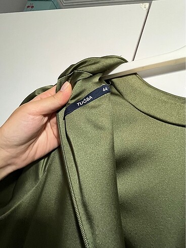 Yeşil abiye elbise - Görsel 9