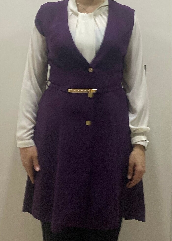 Mor yelek ve ekru gömlek ikili takım. - Görsel 2