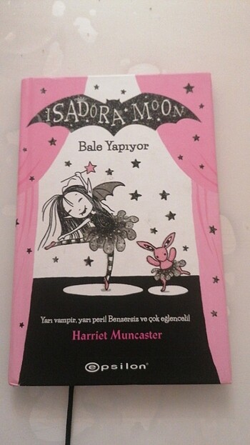 Isadora Moon-Bale Yapiyor Ciltli