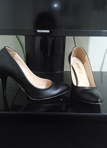 Stiletto ayakkabı
