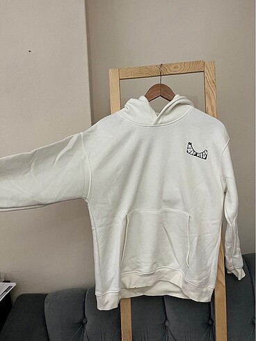 ZARA SWEATSHİRT