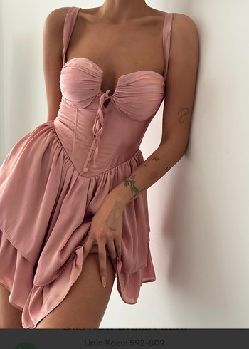 Pembe Drapeli Mini Saten Elbise