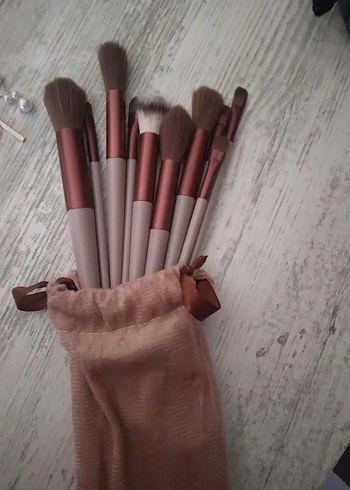 13 Parça Kahverengi Profesyonel Makyaj Fırçası Seti - Görsel 6