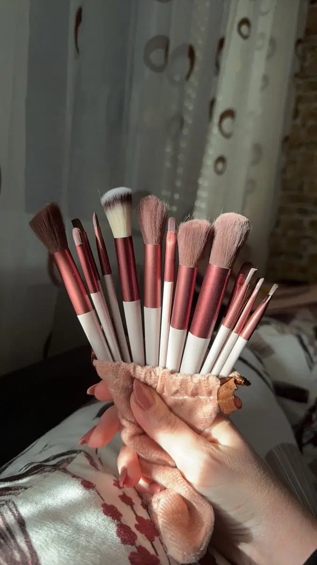 13 Parça Kahverengi Profesyonel Makyaj Fırçası Seti - Görsel 4