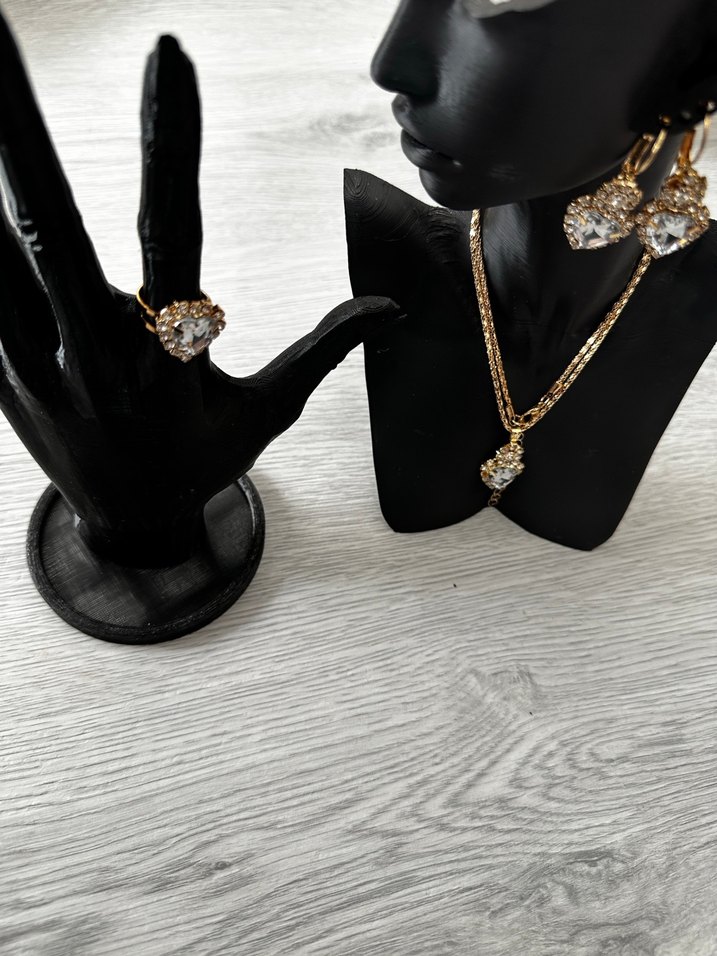 Zincir Detaylı Altın Renkli Kadın Takı Seti - Görsel 2