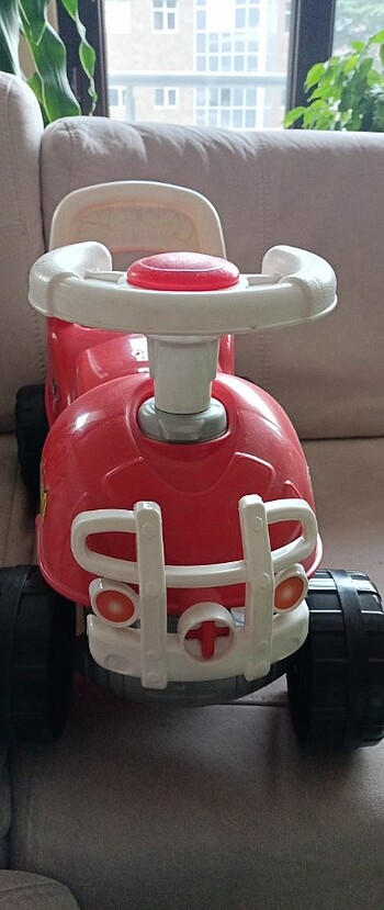  Beden kırmızı Renk Motor kornali direksiyonlu