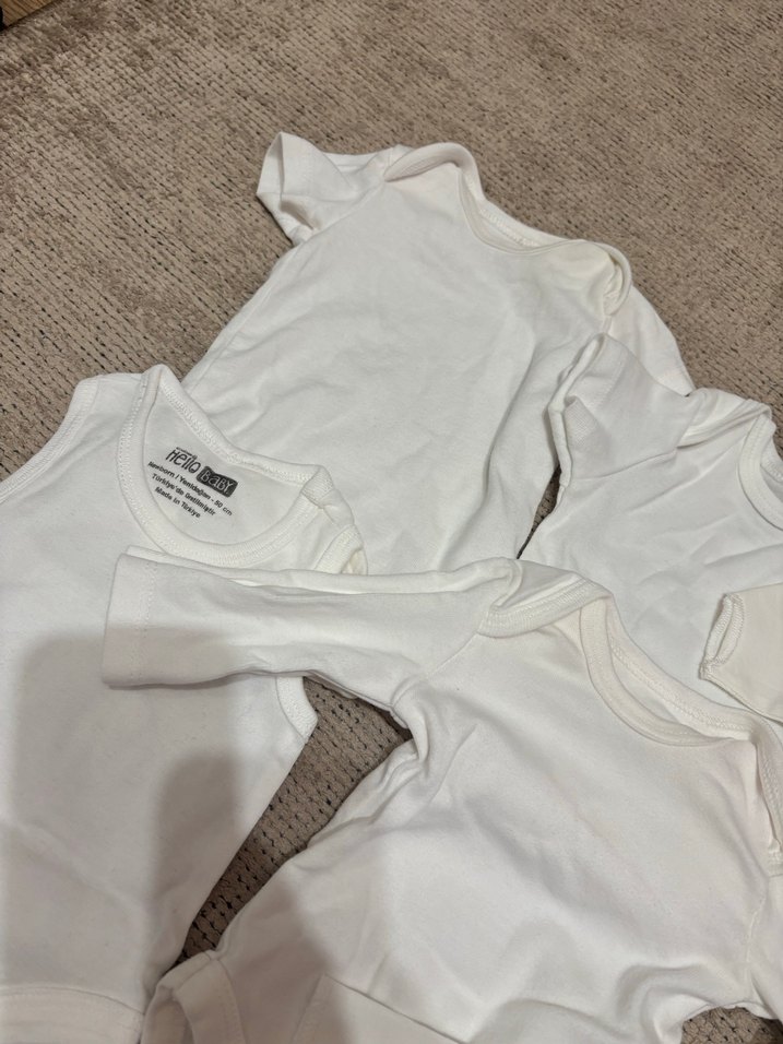 Bebek Beyaz Pamuklu Kısa Kollu Body - Görsel 3