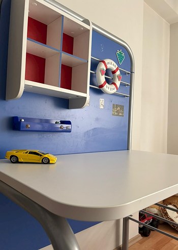 çilek markalı genç erkek yatak+masa takımı - Görsel 3